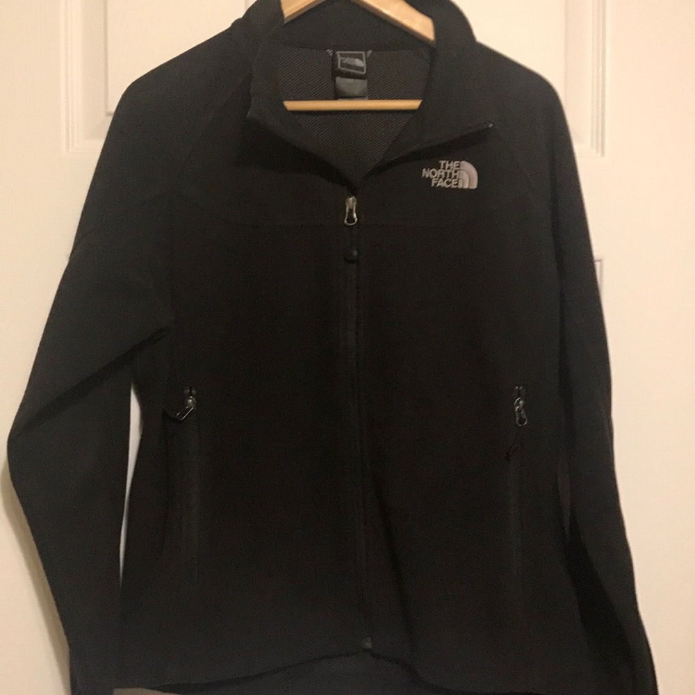 Womens North Face windfall jacket